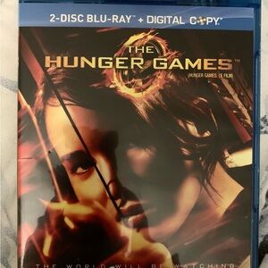 The Hunger Games (Blu-ray Disc, 2012, Canadian)